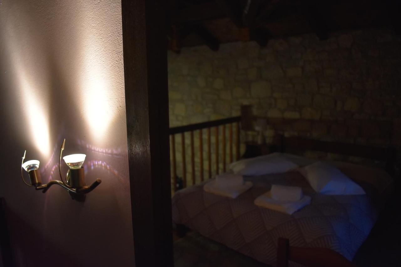 Saint George Hotel Kalavryta Eksteriør billede