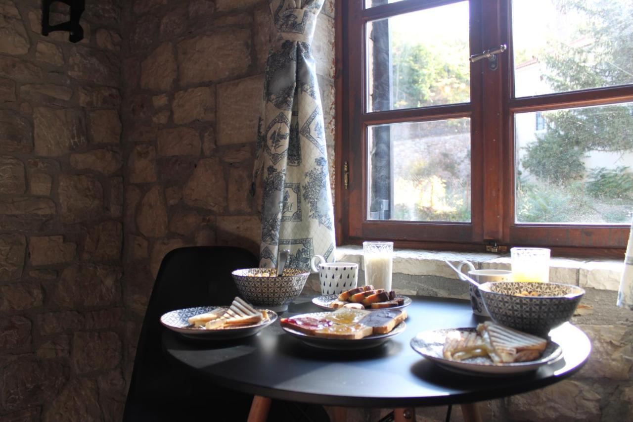 Saint George Hotel Kalavryta Eksteriør billede