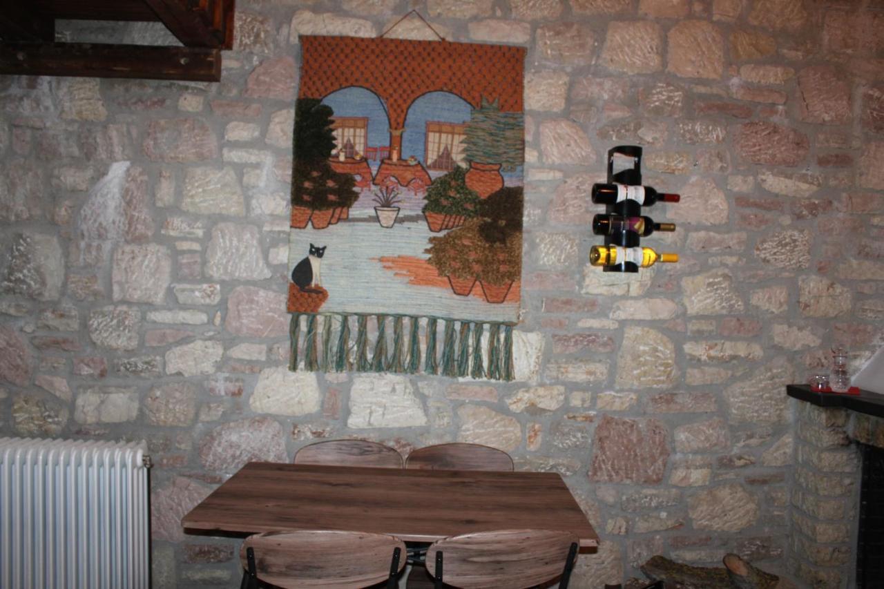 Saint George Hotel Kalavryta Eksteriør billede