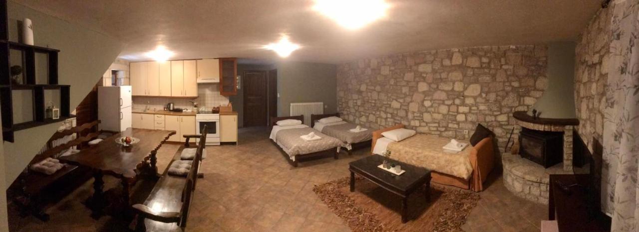 Saint George Hotel Kalavryta Eksteriør billede